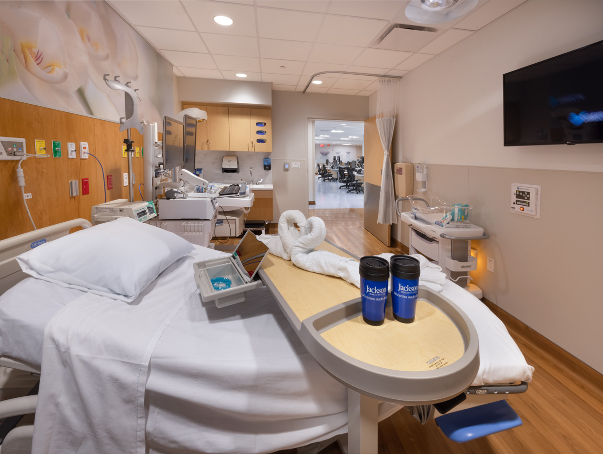 Jackson Health MIami labor and delivery patient room.